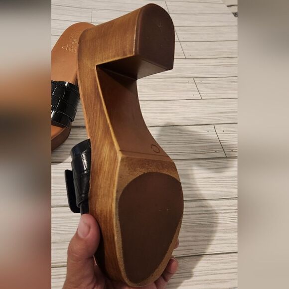 Vince Camuto Corlanda Croc Platform Sandal in Black Size 9.5 - Picture 8 of 14